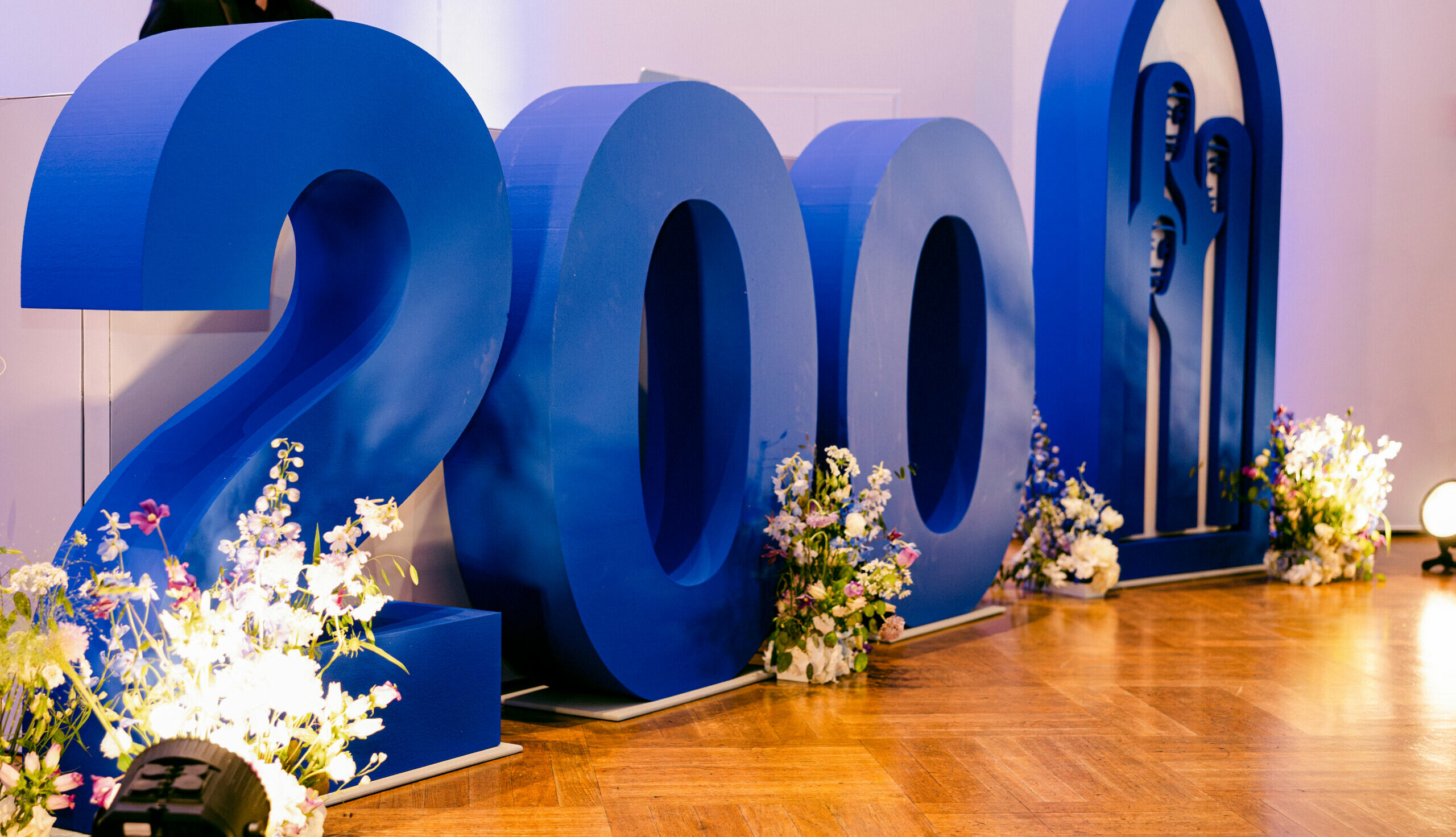 Klosterfrau celebrated its 200th anniversary at two exceptional Koelncongress venues: with a formal ceremony at the Flora followed by a gala dinner and party at the Gürzenich. Two venues, two different atmospheres, one shared partner: Koelncongress.